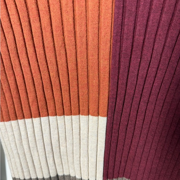 LIVERPOOL Color Block Mock Neck Pullover Sweater Size Large! EUC! Viscose/Nylon! - Picture 4 of 8